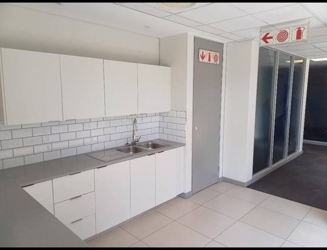 BUSINESS PROPERTY TO RENT IN HIGHVELD